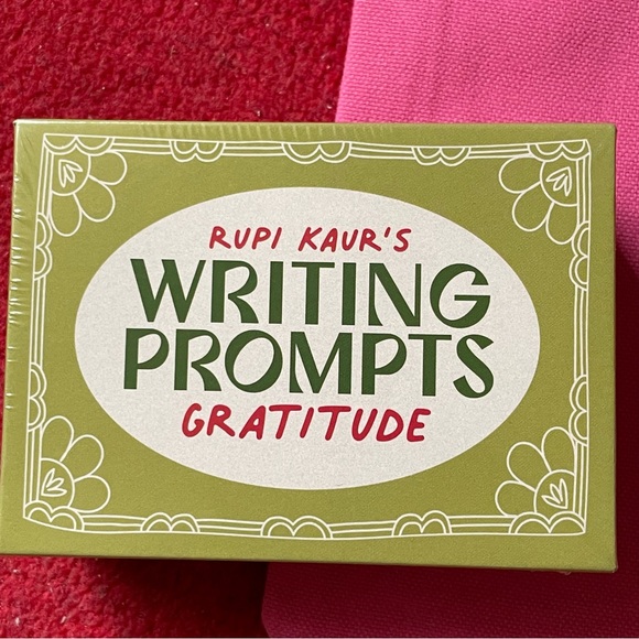 Milk and Honey 10th Anniversary set - Picture 5 of 7